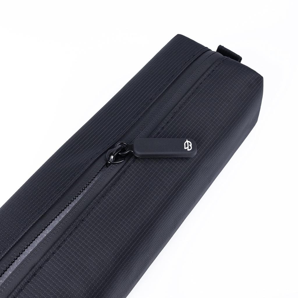 Comfyable Small Toiletry Bag for Men, Slim Mini Toothbrush Case, Mini Dopp Kit Bag for Electronics, Tech, Gym, Water-Resistant Essentials Pouch, Black