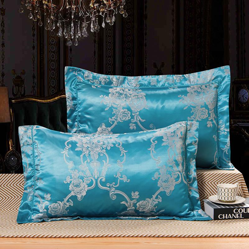 Avrupa saten jakarlı nevresim çarşaf dört parçalı set işlemeli üç parçalı set