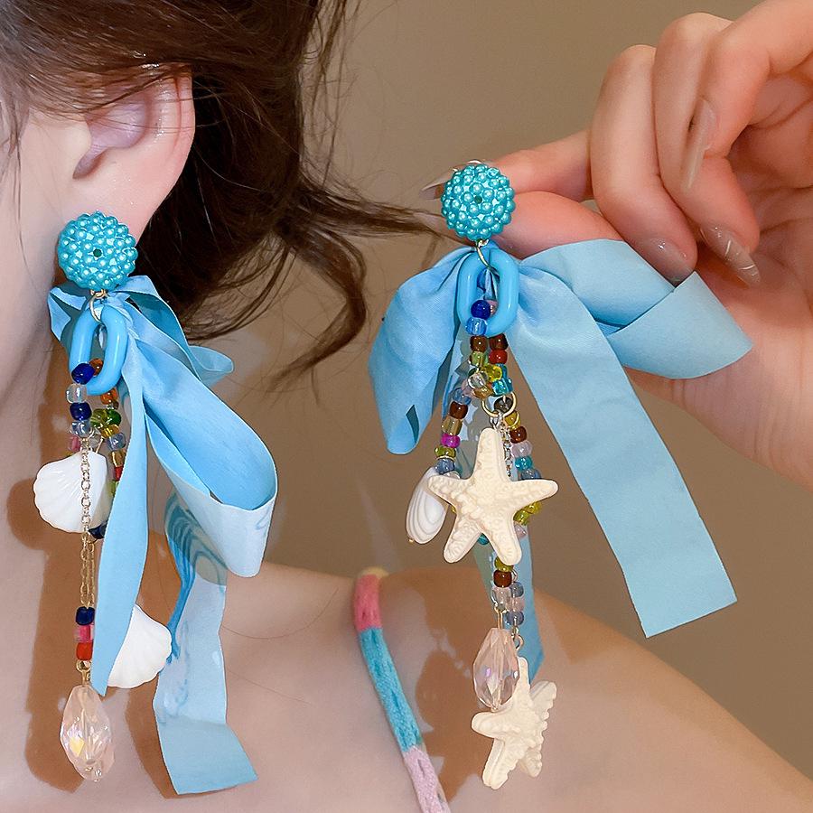 Silberne Nadel Strass Blume Quaste Brautohrringe, Vielseitige Ohrstecker für Damenmode.