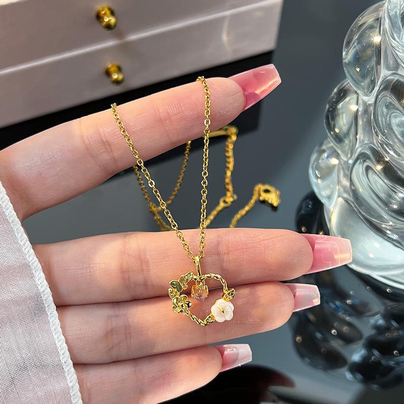 Mori Style Moonstone Butterfly Titanium Necklace - Women's Fashion Clavicle Chain