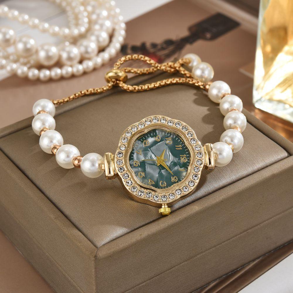 New Creative Women Watch Temperament Light Luxury Quartz Wristwatches Pearl Beaded Bracelet Women's Watch Fashion Accessories
