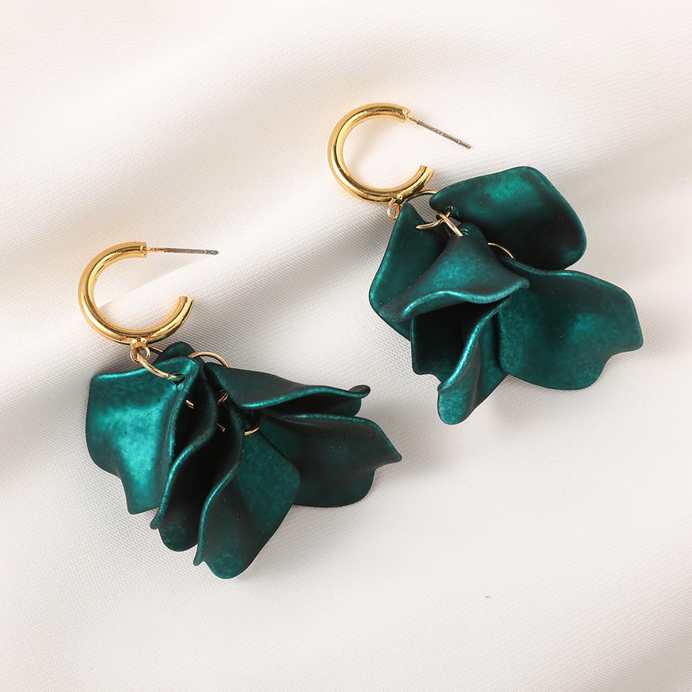 Pinkdudu Modische Rosenblütenblatt-Hängeohrringe Harz Perlmuttglanz Blumenohrringe Damen Schmuck PD2386