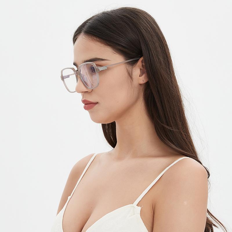 New Large Square Frame Sunglasses Trendy Street Photography Versatile Unisex MN5530 Fashion Accessory