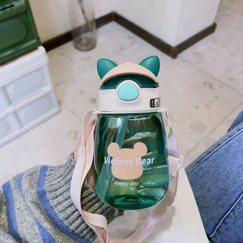 550 ML Kids Sippy Cup vannflasker Kreativ tegneseriemating med sugerør og lokk Sølsikre bærbare småbarn drikkekopper