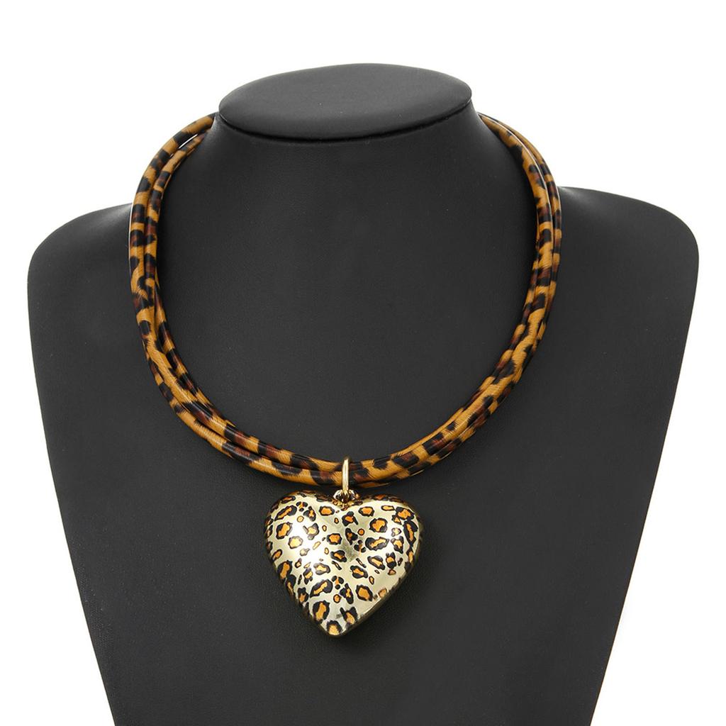 Trendy Double Layer Heart Pendant Necklace with Adjustable Leopard Print Cord Vintage Style Neckchain Jewelry for Women