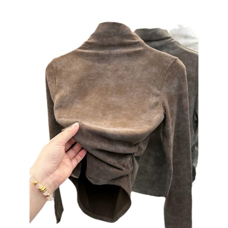 Neuer Winterstil Vordere Schulter Halber Rollkragen Plissierte Taille Batik Langarm Deutscher Samt Innenoberteil Damen T-Shirt