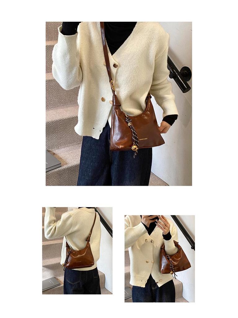 2025 Retro-Knödeltasche aus weichem Leder: Modische Umhängetasche für Damen im Herbststil.