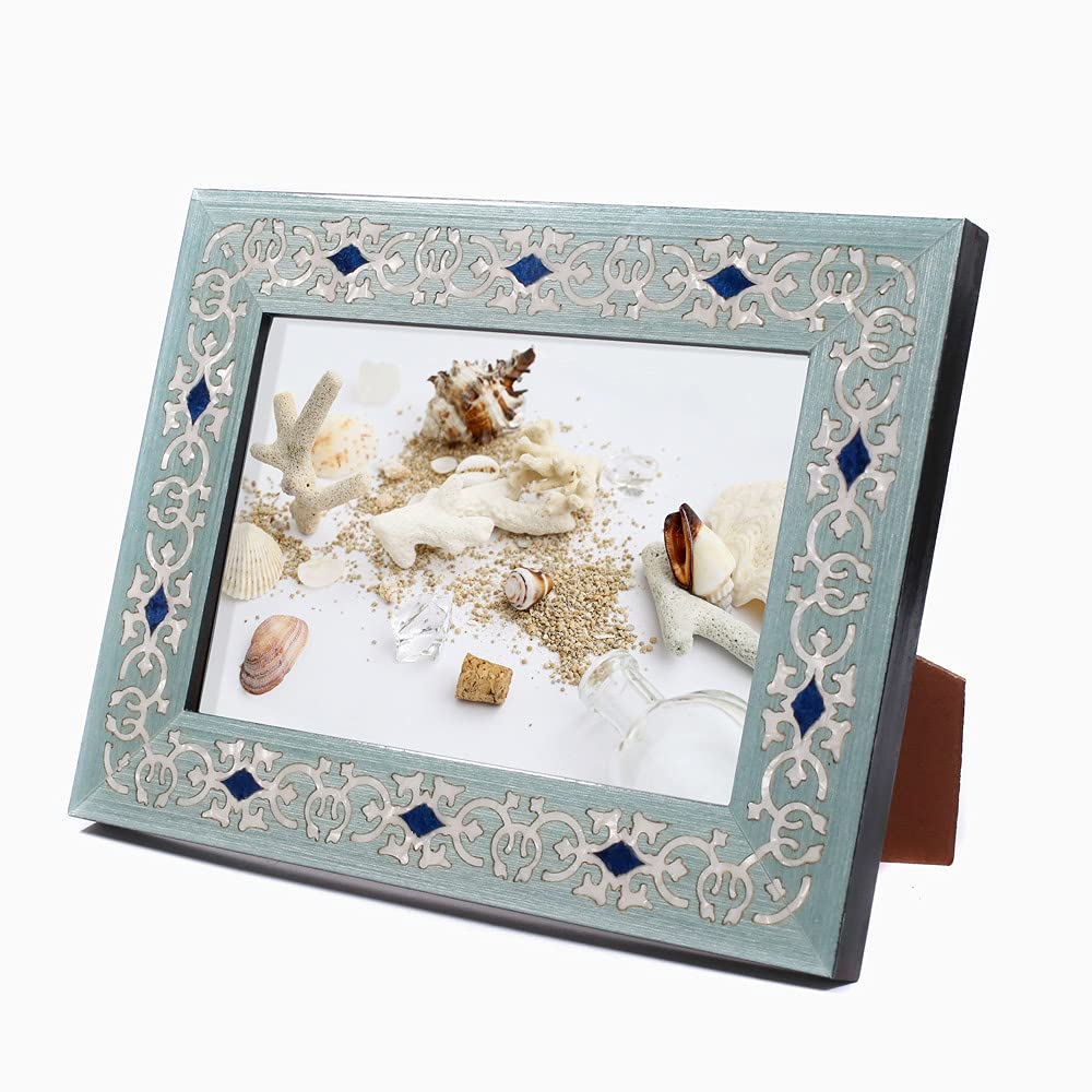 Natalini photo handmade in Bergamo moss for interior Italian-made frame, green, wooden, decoration.