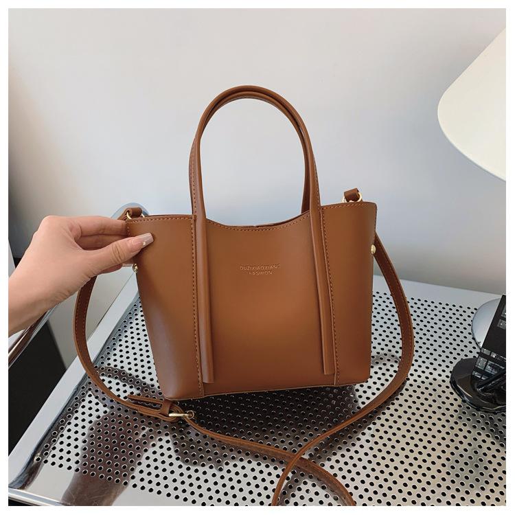 Wholesale Handbag Women's 2025 Autumn New Tote Bag Large Capacity Crossbody Shoulder Bag Hand Carrying Bucket Bag