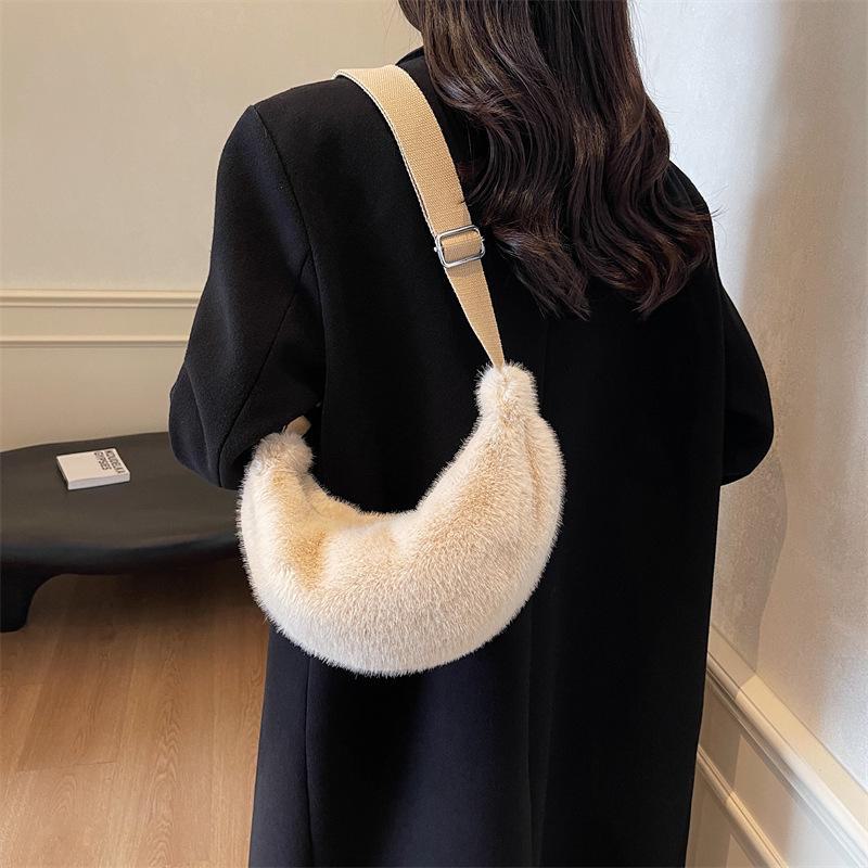 

Зима 2024 года, модная повседневная сумка-мессенджер на одно плечо для женщин 31*10*13 бежевый