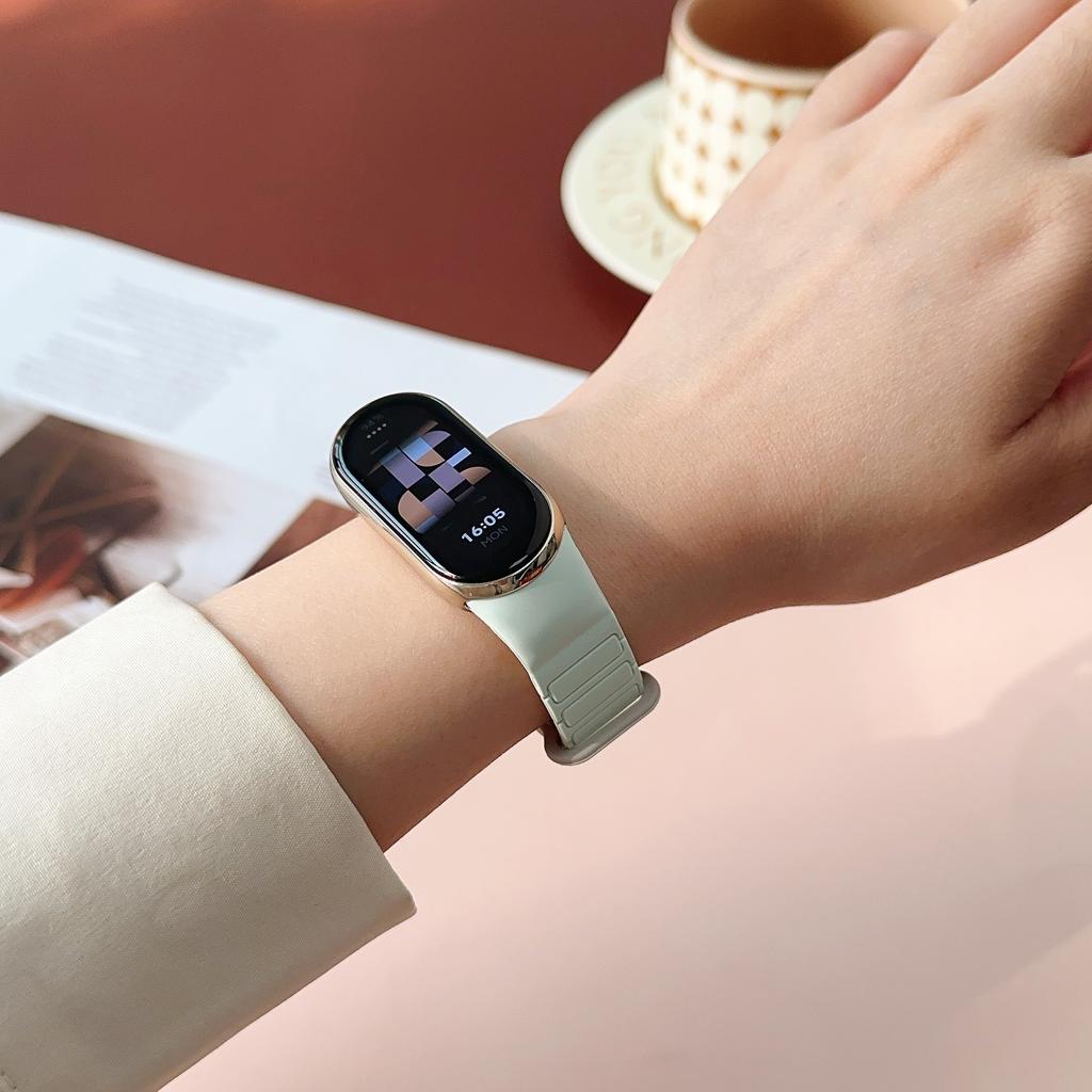 Silicone Strap For Xiaomi Mi Band 10 9 8 Wristband Accessories Magnetic Bracelet Belt Pulseira Correa Xiaomi Smart Band 8 9 10