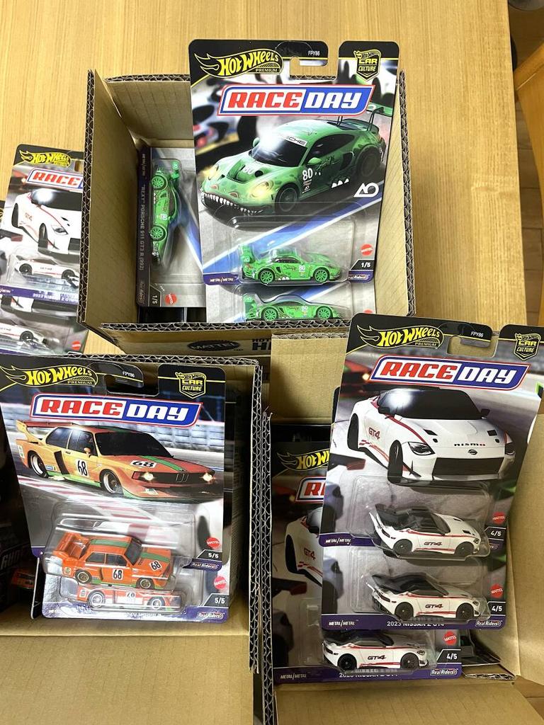 Hot Wheels 2024 Car Culture Race Day BMW 320 Group 5 Premium