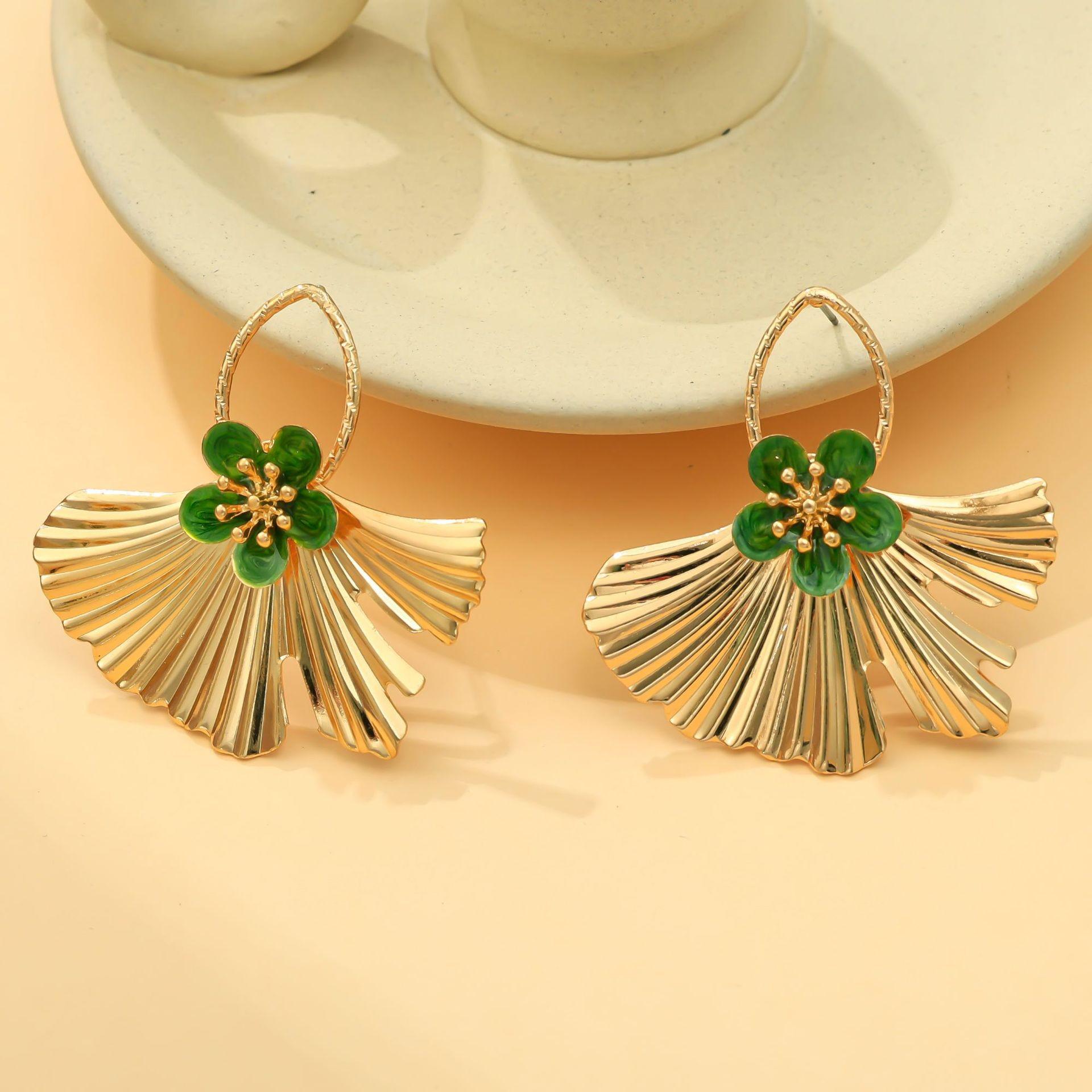 Fresh Green Drip Oil Flower Fan Stud Earrings