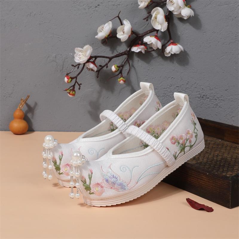 Girls' Pearl Butterfly Bottoming Embroidered Sandals Student Chinese Style Hanfu Costume Performance Cloth Shoes