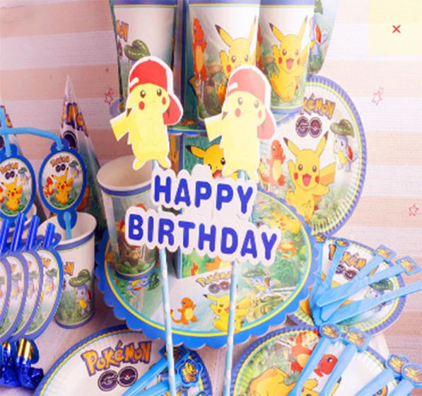 Set Completo Festa Pokémon Pikachu Con Striscioni di Carta Piatti Cappelli Per Decorazioni di Compleanno Bambini