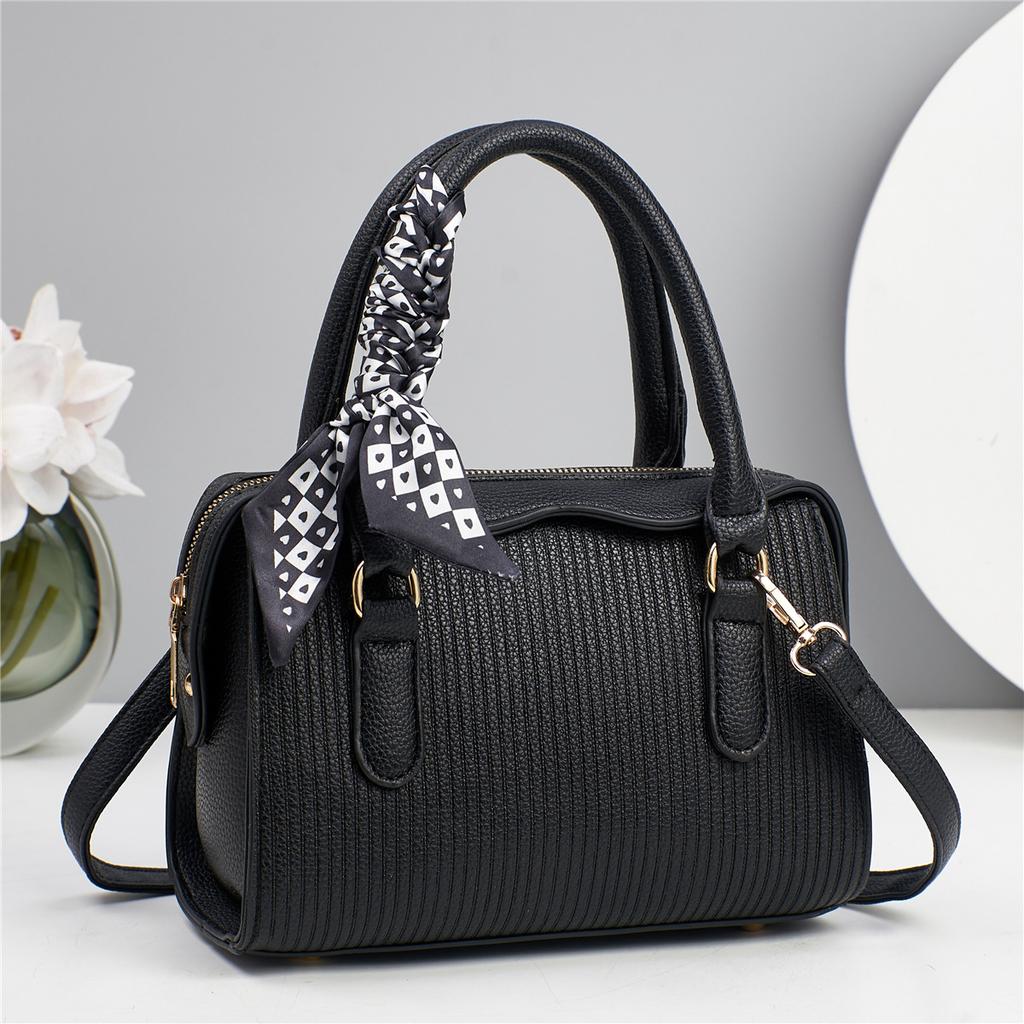 New Embossed Large Capacity Fashionable and Versatile Women's Bag Simple Single-shoulder Handbag Fashionable Crossbody Bag