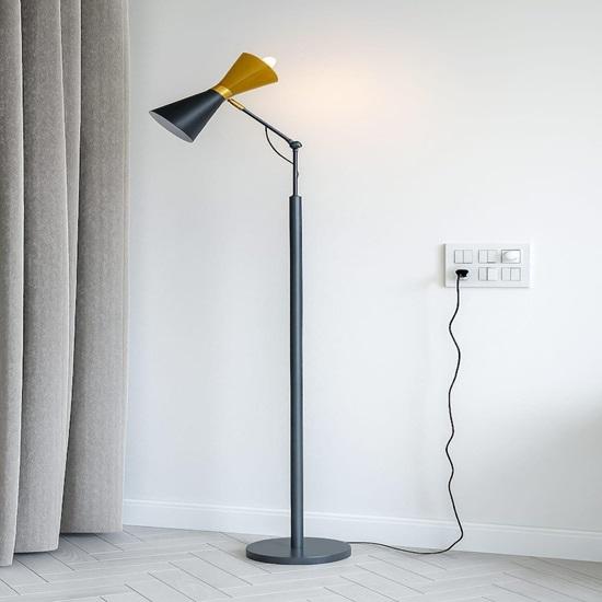 Mid Century Italian Stilnovo Adjustable Floor Lamp, Black Amber Brass, 210.82 cm Dual Tone