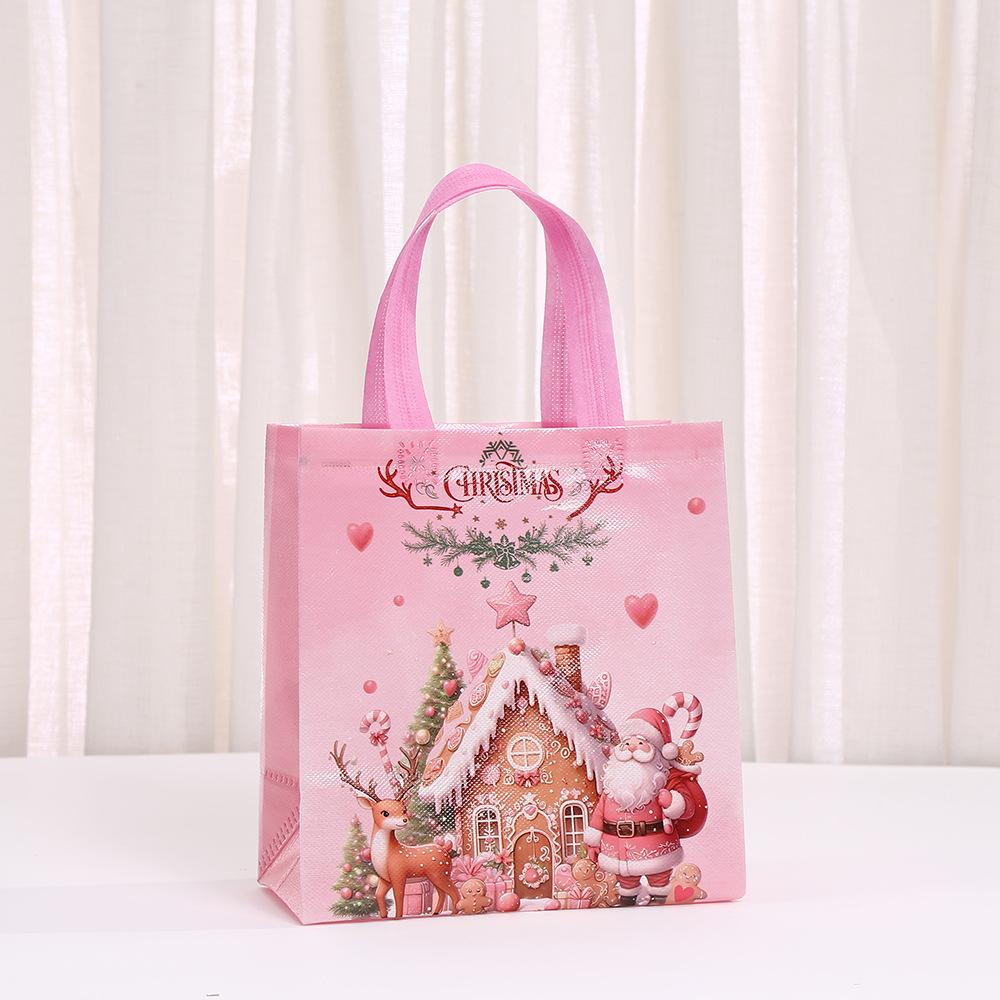 

Non-Woven Christmas Gift Bags Reusable Christmas Treat Bag with Handle Santa Claus Reindeer Berries Pattern Party Favor Tote Bag