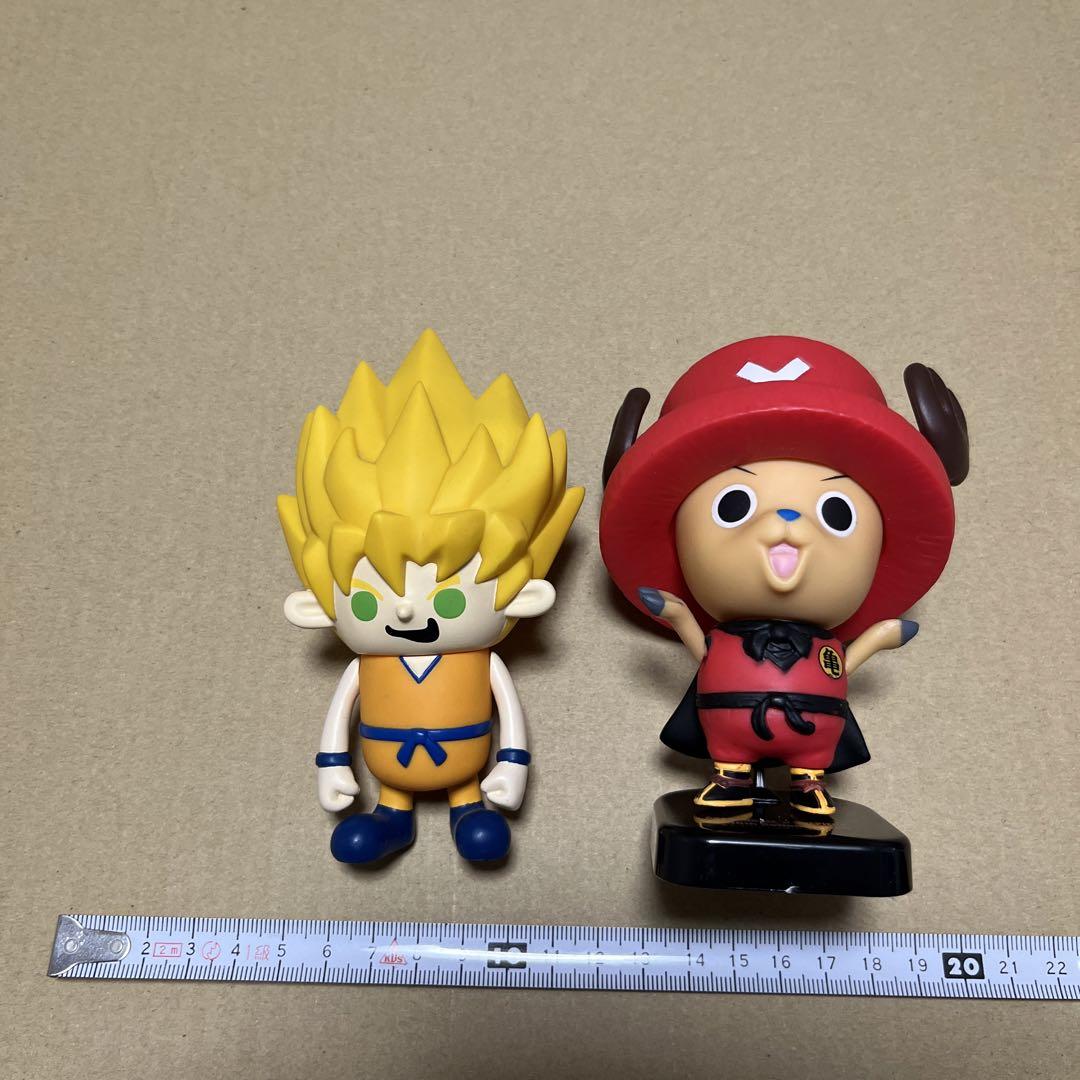 

[USED] Chopper & Goku Figures