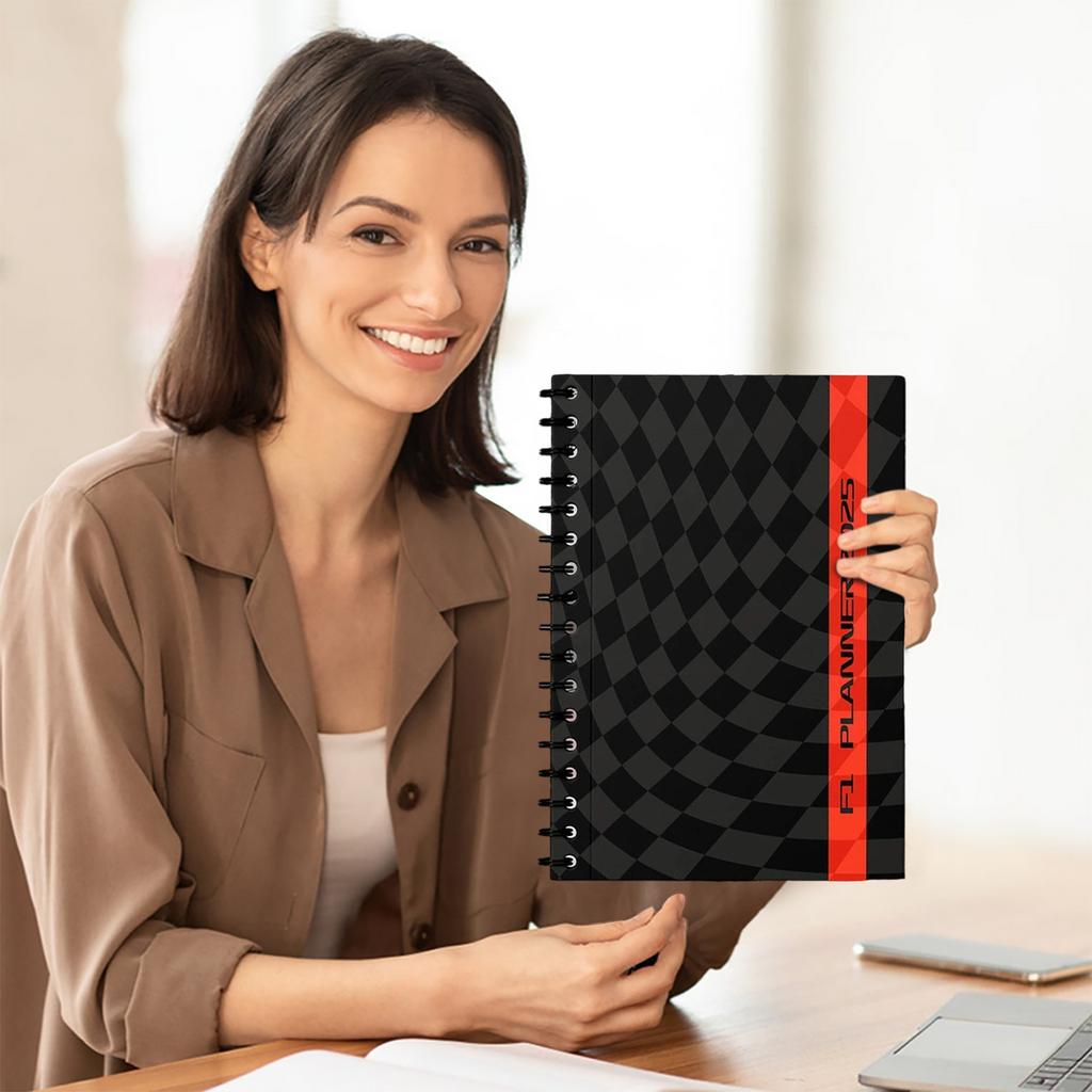 Plánovač a kalendář, Plánovač s designem závodní dráhy, Kroužková vazba, Měsíční plánovač s vášní pro závodění, Plánovače pro ženy a muže