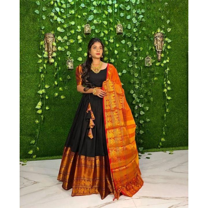 

НОВАЯ привлекательная и красивая одежда для вечеринок Silk Lehenga choli