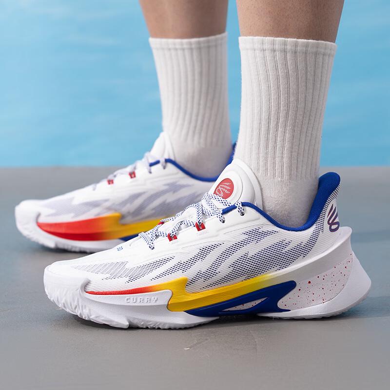 Under Armour 3027983-100 Unisex All-Season Basketball Shoes Men EU 44.5