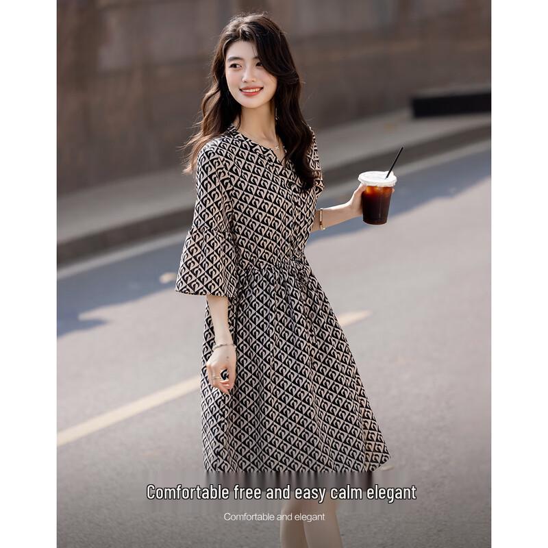 

Demana Free Spirit Floral Jacquard Midi Dress S