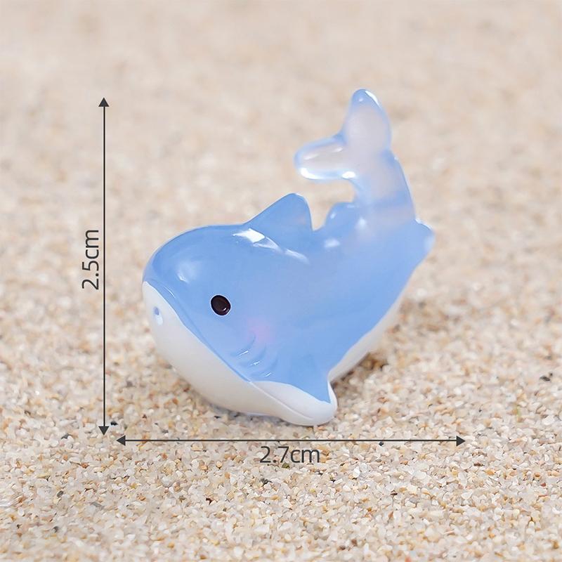 

Мини смоляная светящаяся маленькая акула микропейзаж приборная панель автомобиля украшения для домашнего стола