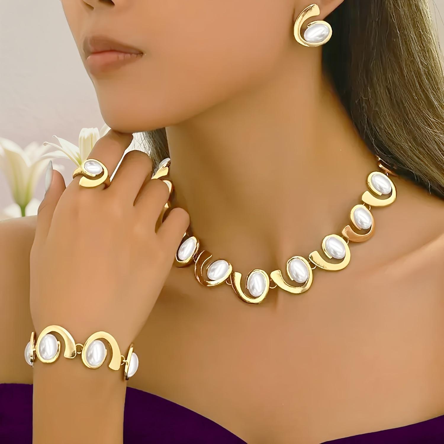 Elegant Special-shaped Imitation Pearl Necklace Geometric Spiral Snail Bracelet Set Niche Women