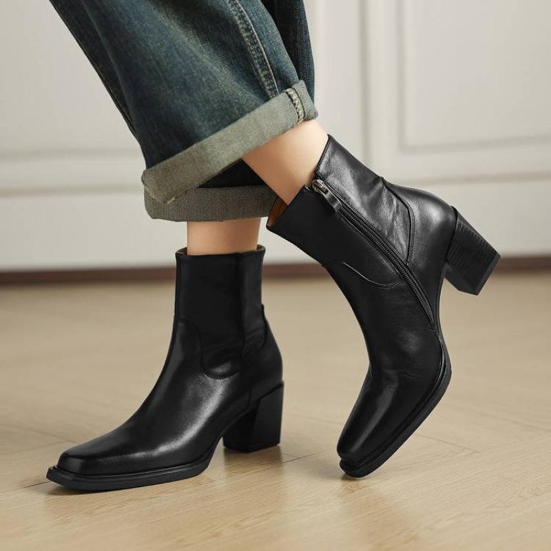 Autumn and Winter Women's Leather Boots Rubber Soft Sole Large Size Women's Boots Middle Heel Square Head Versatile Side Zipper Cowhide Low Boots