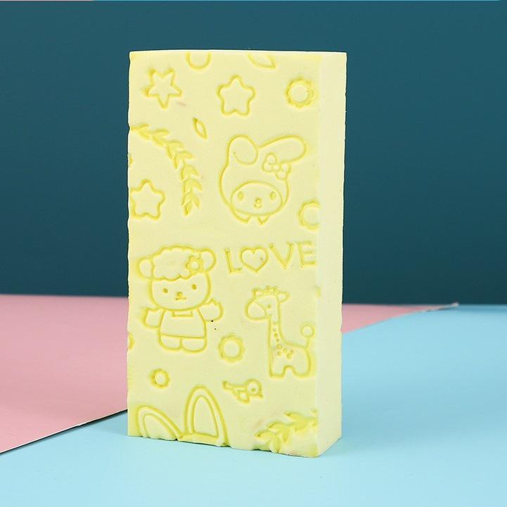 SpongeBob Loofah Bath Scrubber: Children's & Adult Exfoliating Towel for a Smooth Clean