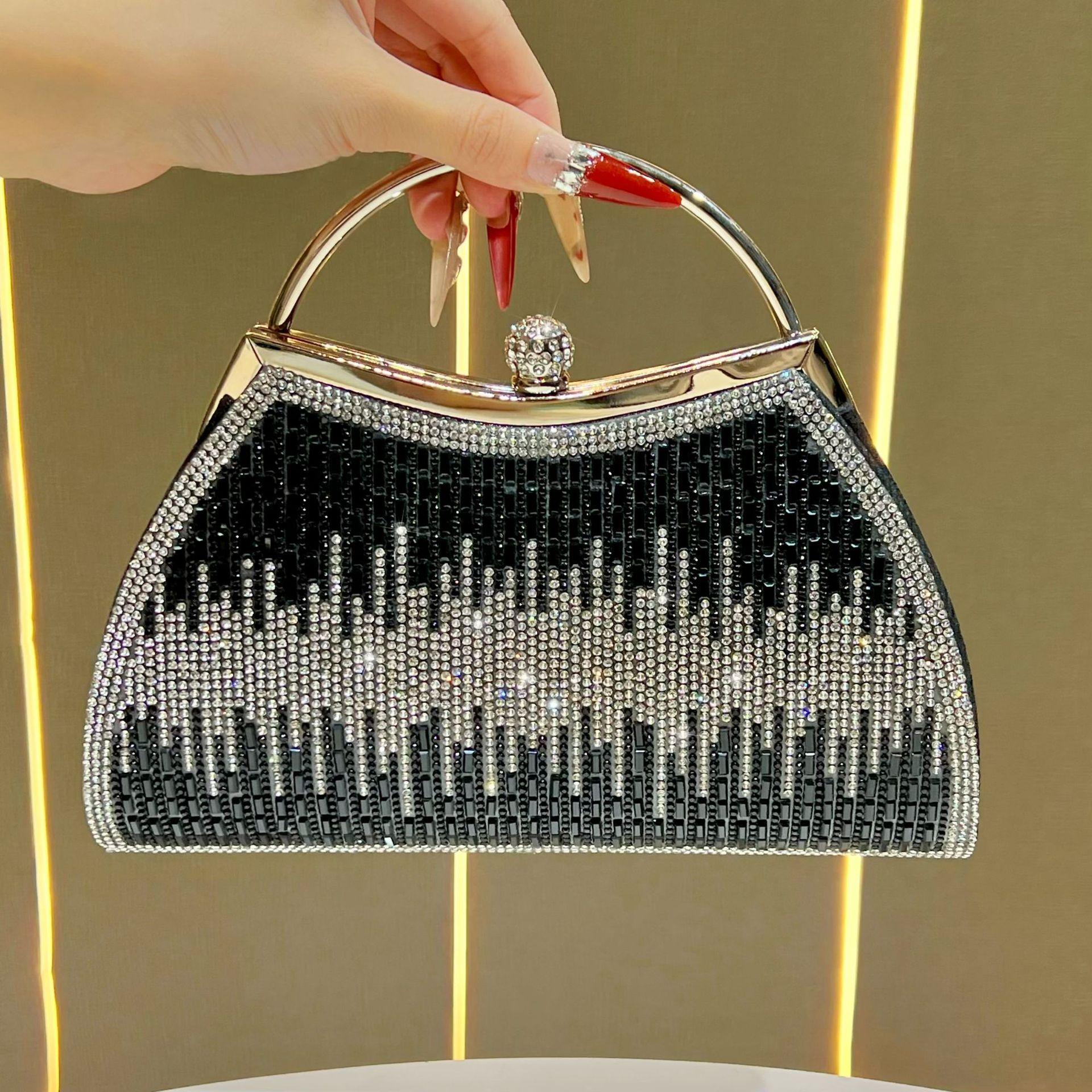 

Diamond-encrusted handbag, high-end light luxury dinner bag KTV dress bag, one-shoulder messenger women s bag чёрный