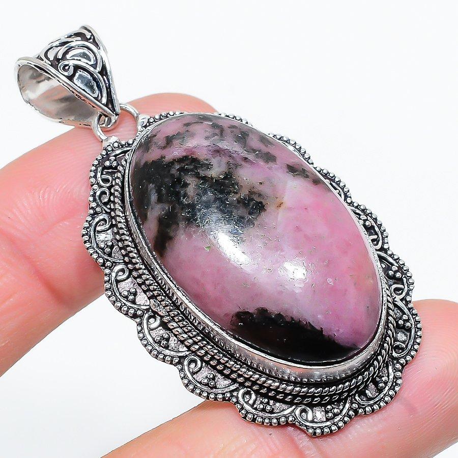 

Винтажный этнический ювелирный кулон ручной работы с родонитом 2,29 дюйма VR-2515