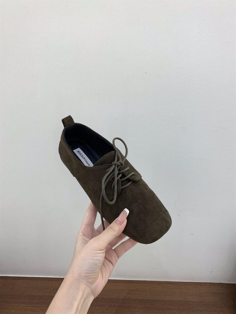British Style Retro Women's Soft-soled One-pedal Simple Shallow-mouth Single Shoes 2025 New Spring, Autumn and Summer Grandma Shoes Three-season Shoes