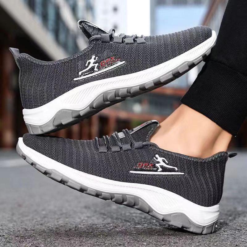 2025 New Style Shoes Casual Men Shoes Soft Sole Breathable Fashionable Light Slipper Women Shoes Single-layer Shoes