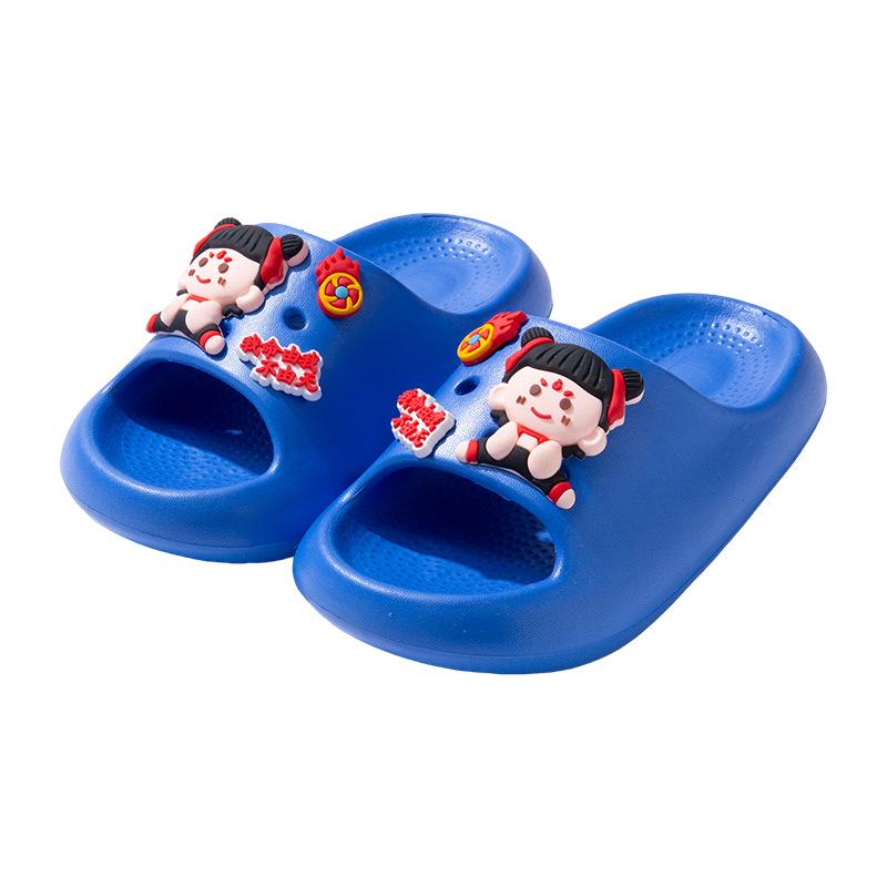 Children's Summer Slippers, Cute for Boys and Girls, Non-slip for Indoor Bathing, Suitable for Outdoor Wear, Closed-toe Parent-child Sandals