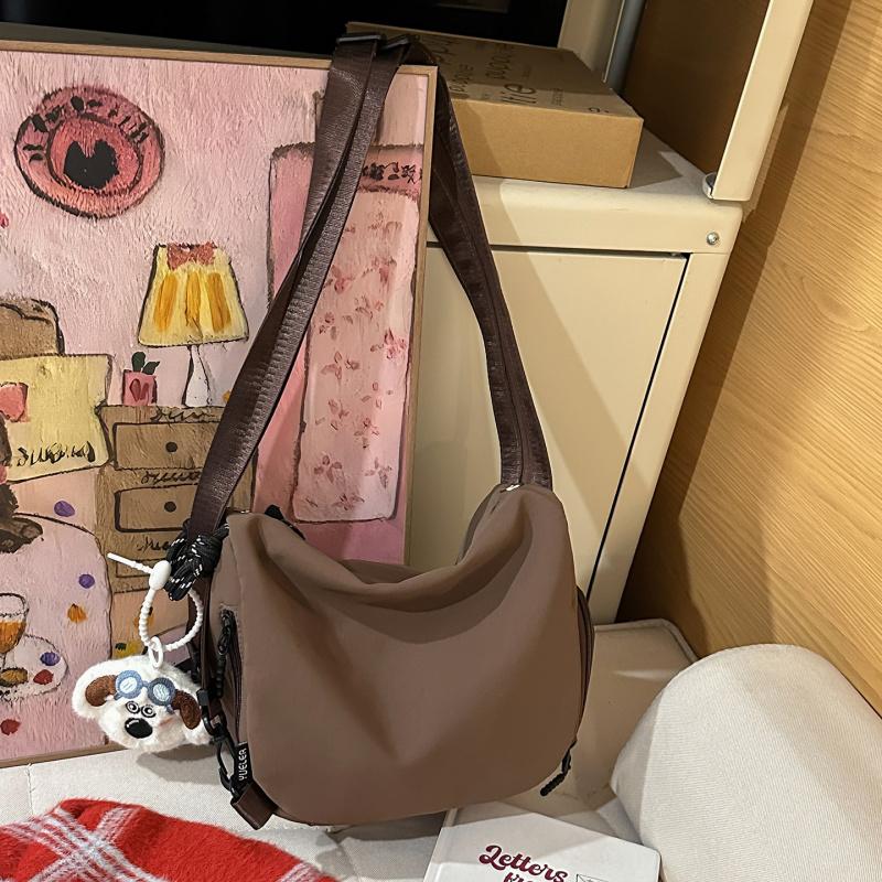 Niche design small backpack for women2026New lightweight casual commuter crossbody bag for students attending classes