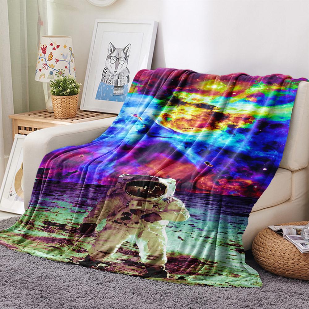 1Pc Astronaut Print Flannel Blanket, High Quality Comfortable for All Seasons, Home Decor, Warmth and Comfort, Perfect for Christmas Gifts