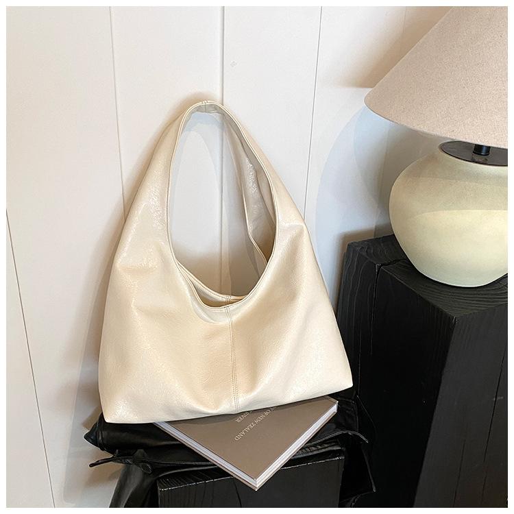 Large-capacity Bag Women's Autumn and Winter New Versatile Shoulder Shopping Bag Simple Casual Tote Bag