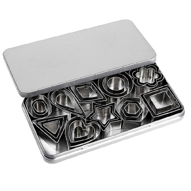 30 PCS Cookie Baking Tool Set Biscuit Moulds Cookie Cutter 10 Different Shapes