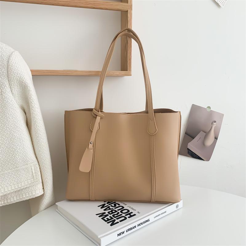Korean-Style Women's Large Capacity Tote Bag - Fashionable and Casual Shoulder Handbag