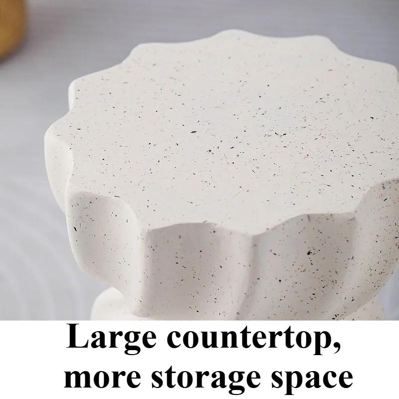 Nordic Coffee Tables Creative Luxury Round Bedside Tables Multifunctional Mini Morden Living Room Decoration Furnitures