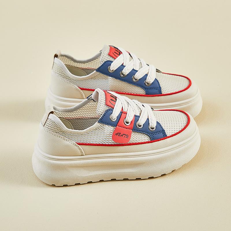 New Summer White Shoes for Female Students' Thick Sole Elevated Mesh Breathable Casual Shoes