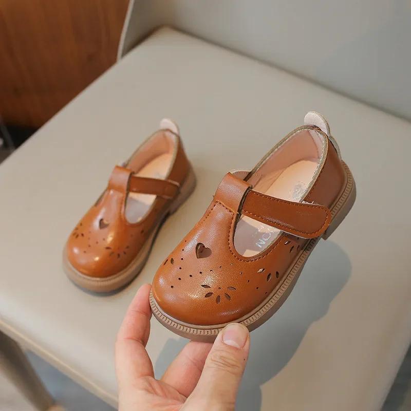 

Fashion Cut-outs Kids Oxfords For Girl Spring Summer Girls T-strap PU Leather Shoes School 1-6 Years Toddler Girl Flat Shoes CN21 коричневый
