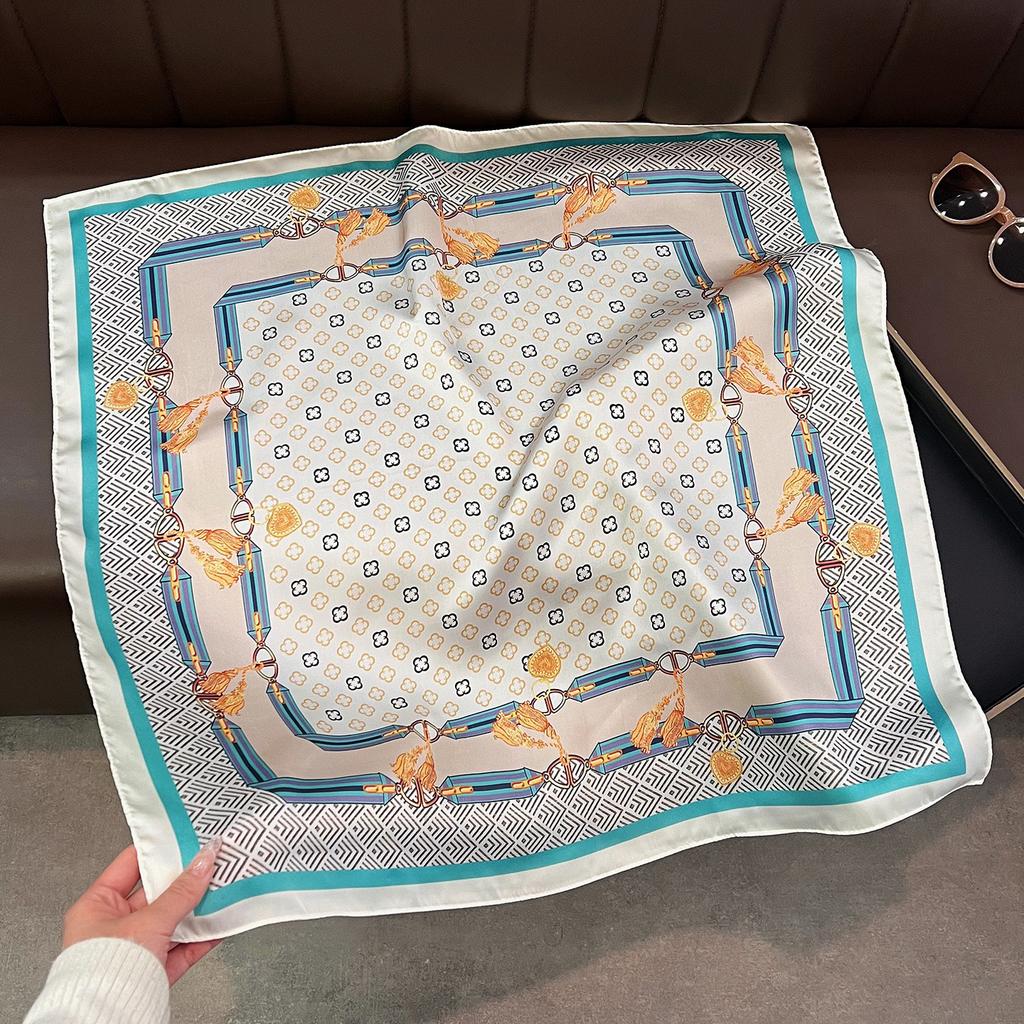 Light luxury chain simulation silk printing silk scarf square scarf high-end shawl sunscreen neck small square scarf headscarf scarf women