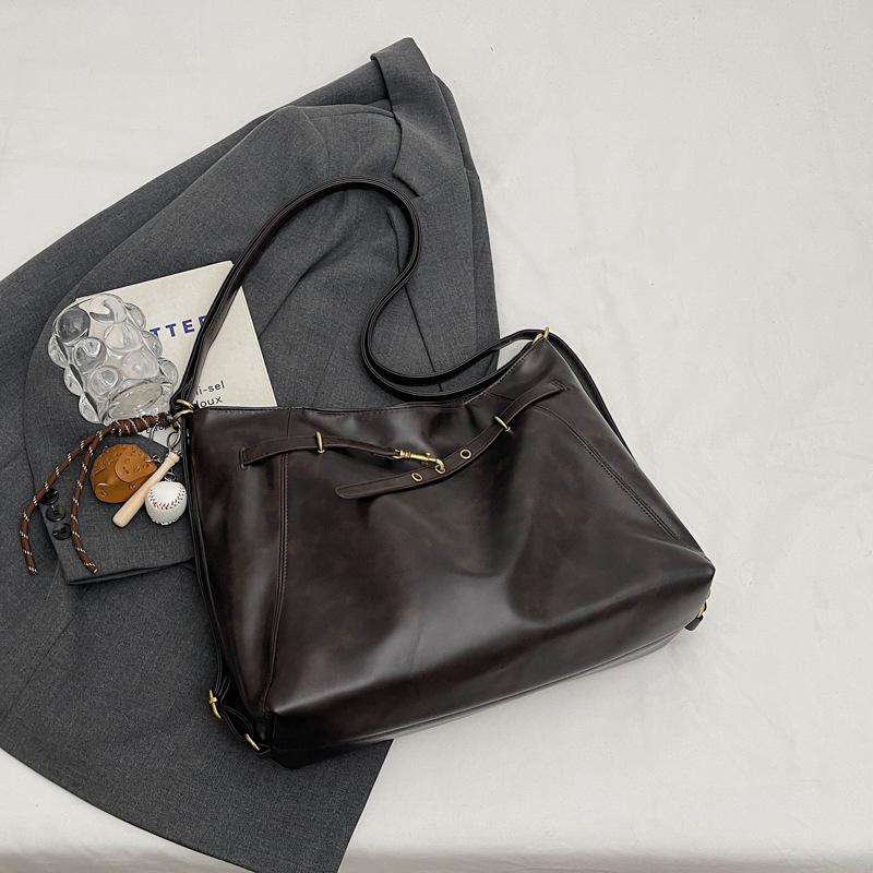 

Большая вместительная сумка через плечо, универсальная осенняя повседневная женская сумка-тоут на одно или два плеча кофейный