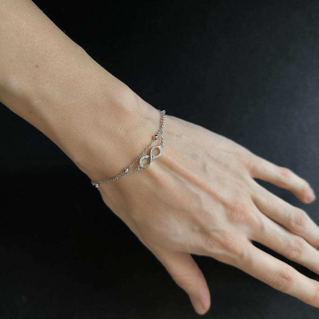 Silbernes Armband mit Zirkonia, Gewicht 2,24 Gramm (2208921)