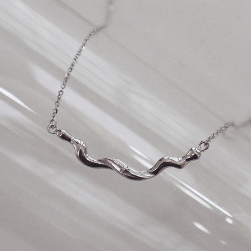 M.atur Flow Moment Halskette 02