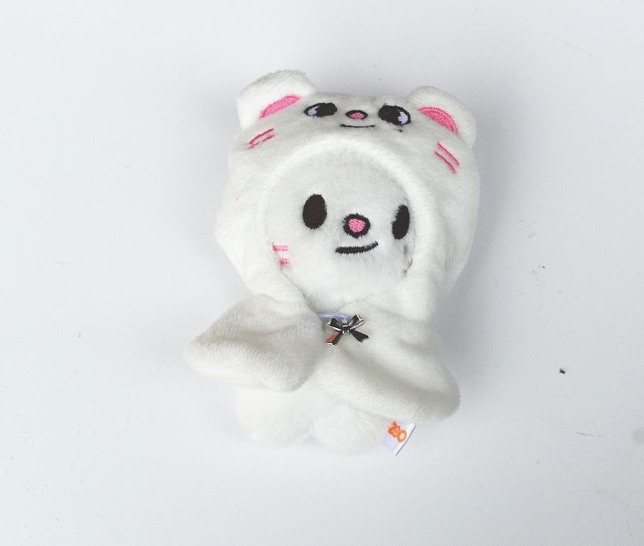 Skzoo 10Cm Plush Keychain Stray Kids Fm Bean Eye Cloak Doll Mini Plush Doll Cloak Doll Clothes Square Can Backpack Pendant