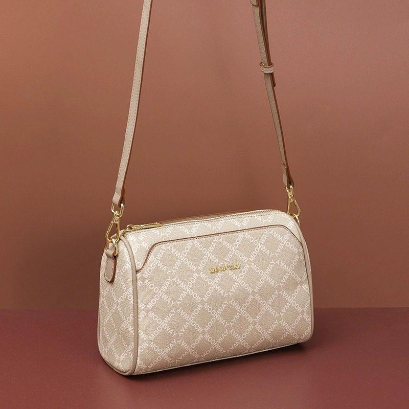Nova bolsa de couro feminina bolsa quadrada pequena bolsa de ombro para o dia a dia feminina bolsa mensageiro com corrente versátil